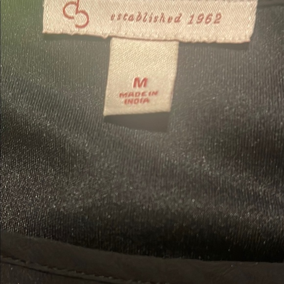 Chic Black Lace Midi Dress - Picture 10 of 10